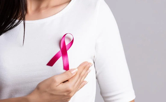 Всесвітній день боротьби з раком грудей: статистика у світі та в Україні